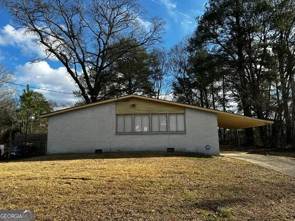 $1,300 | 6690 Willow Twig Road, Riverdale, GA 30274