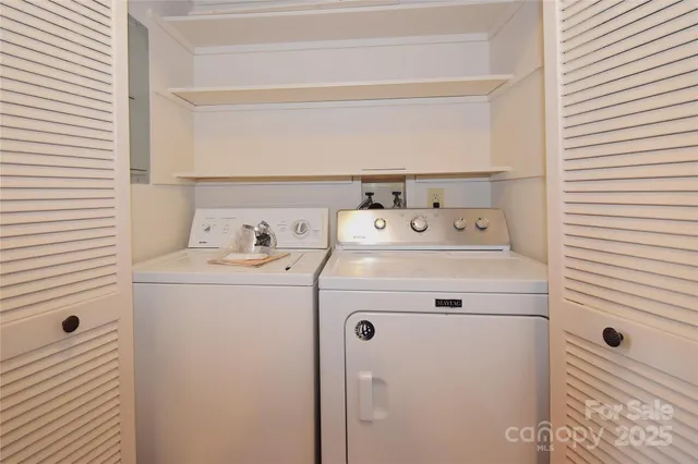 $219,000 | 35 Capri Lane, Unit 11C, Hendersonville, NC 28791