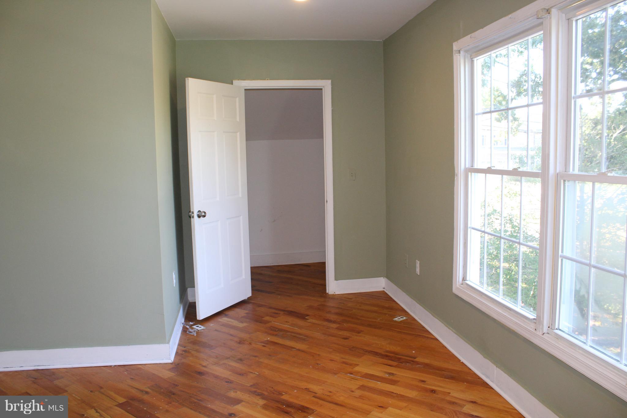 10302 Brandywine Road Clinton, MD 20735 - Photo 23 of 30 Bedroom (Master)