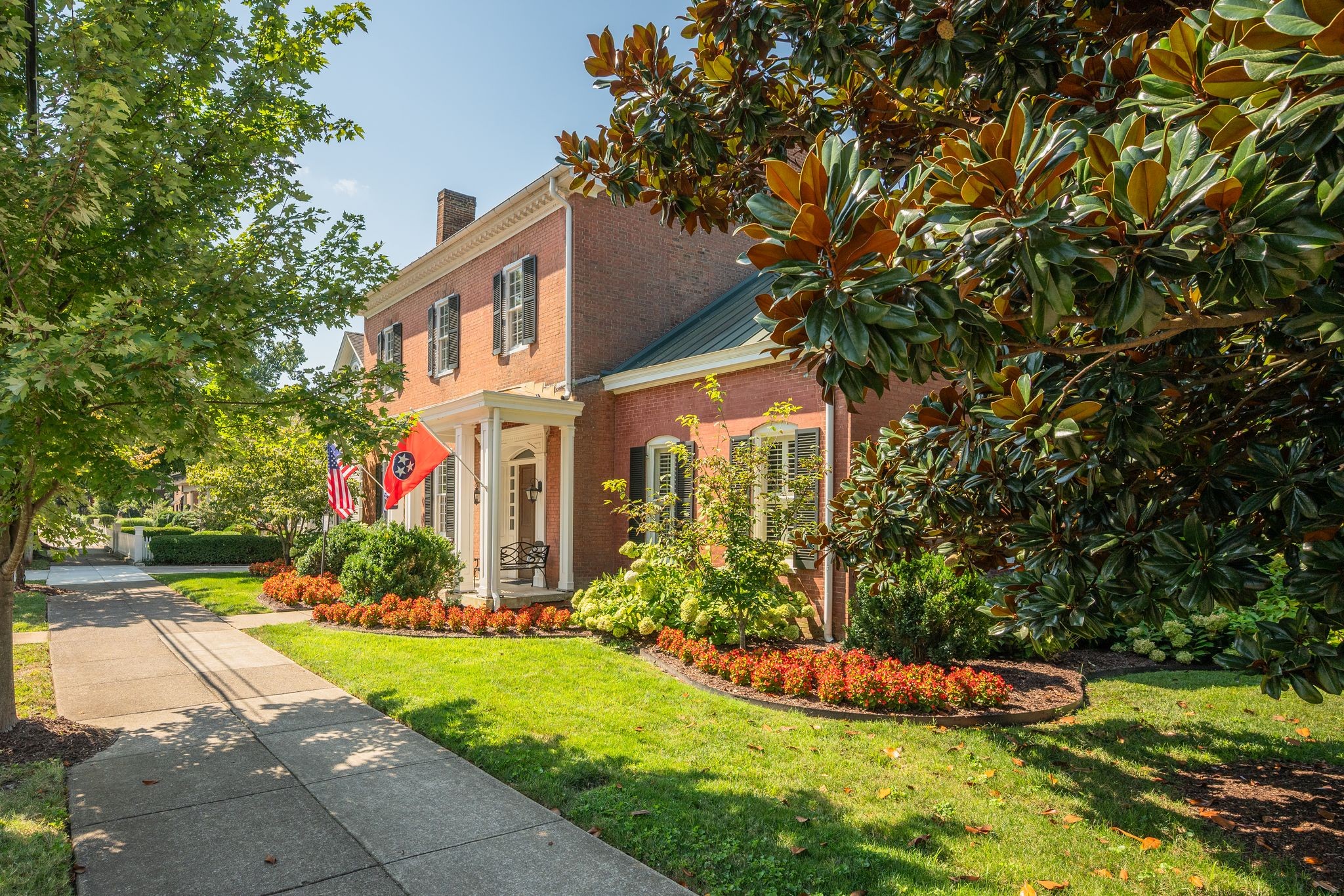 224 3rd Avenue South Franklin, TN 37064 - Photo 2 of 92