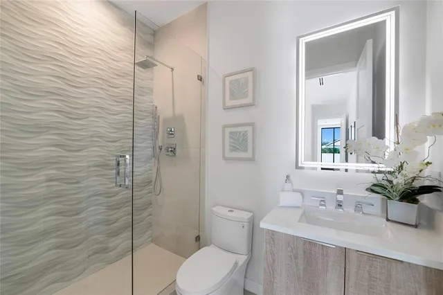 $10,200,000 | 1813 North Fort Lauderdale Beach Boulevard, Fort Lauderdale, FL 33305