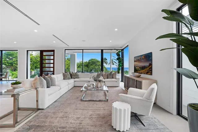 $10,200,000 | 1813 North Fort Lauderdale Beach Boulevard, Fort Lauderdale, FL 33305