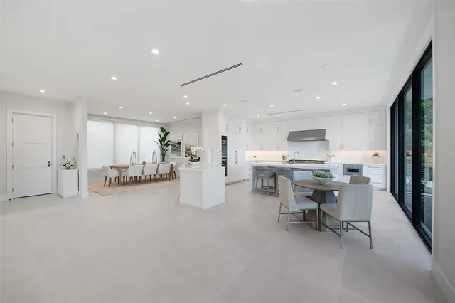 $10,200,000 | 1813 North Fort Lauderdale Beach Boulevard, Fort Lauderdale, FL 33305