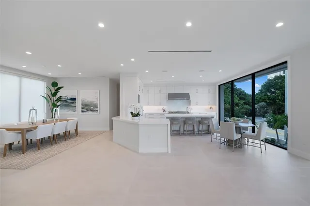 $10,200,000 | 1813 North Fort Lauderdale Beach Boulevard, Fort Lauderdale, FL 33305