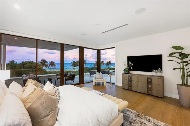 $10,200,000 | 1813 North Fort Lauderdale Beach Boulevard, Fort Lauderdale, FL 33305