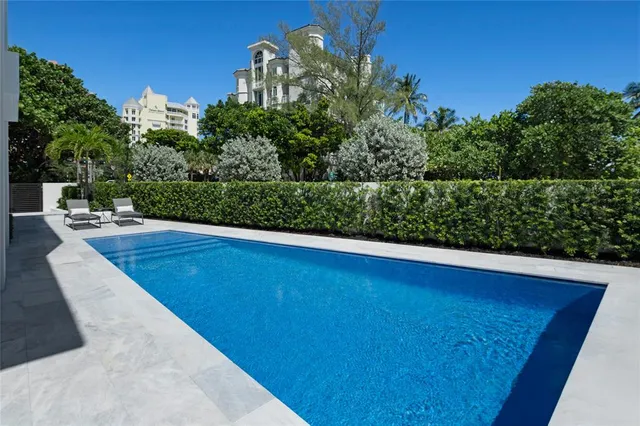 $10,200,000 | 1813 North Fort Lauderdale Beach Boulevard, Fort Lauderdale, FL 33305