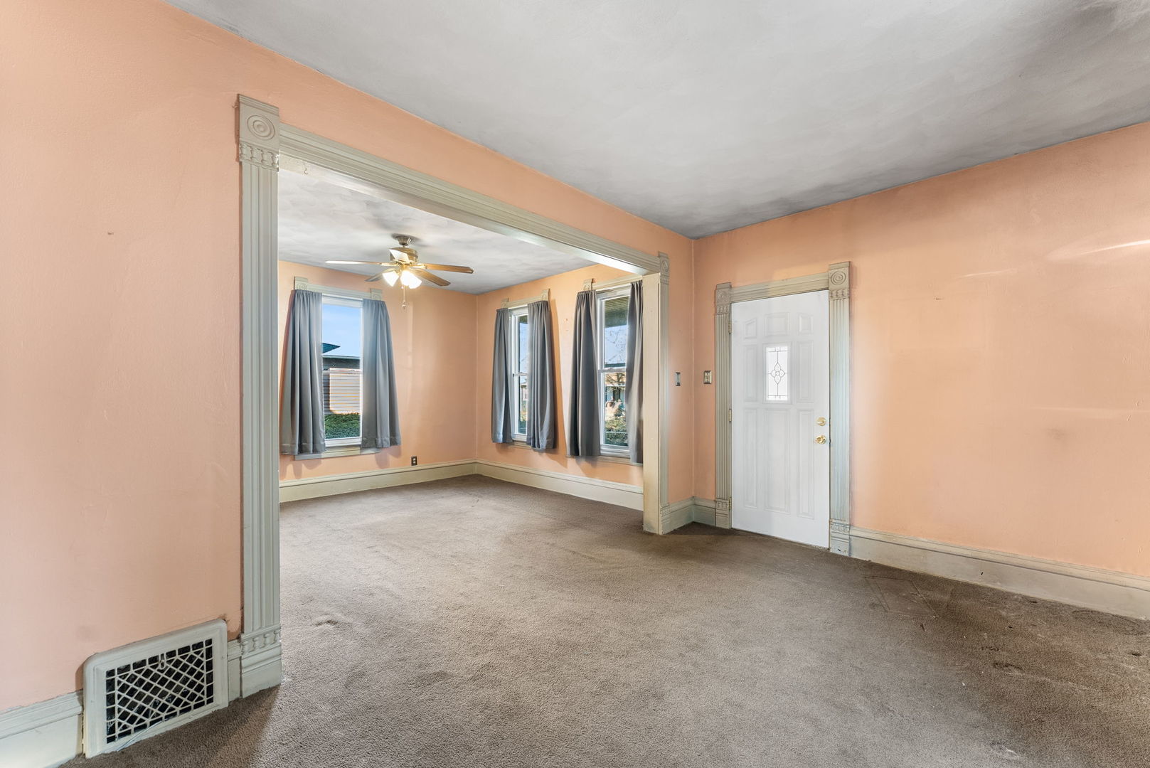 2121 15th Street Moline, IL 61265 - Photo 4 of 23