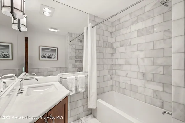 $9,500 | 725 East Main Street, Unit 309, Aspen, CO 81611