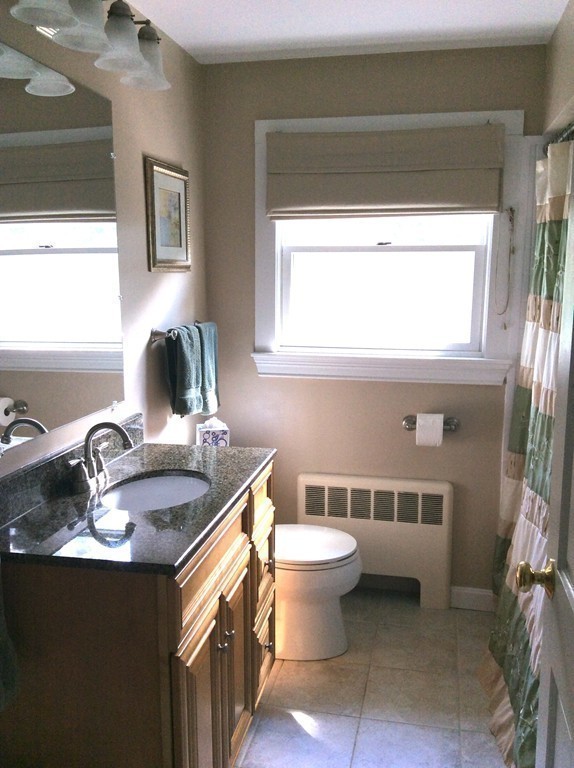 4 Melch Road Lynnfield, MA 01940 - Photo 12 of 23 Gallery Image 12