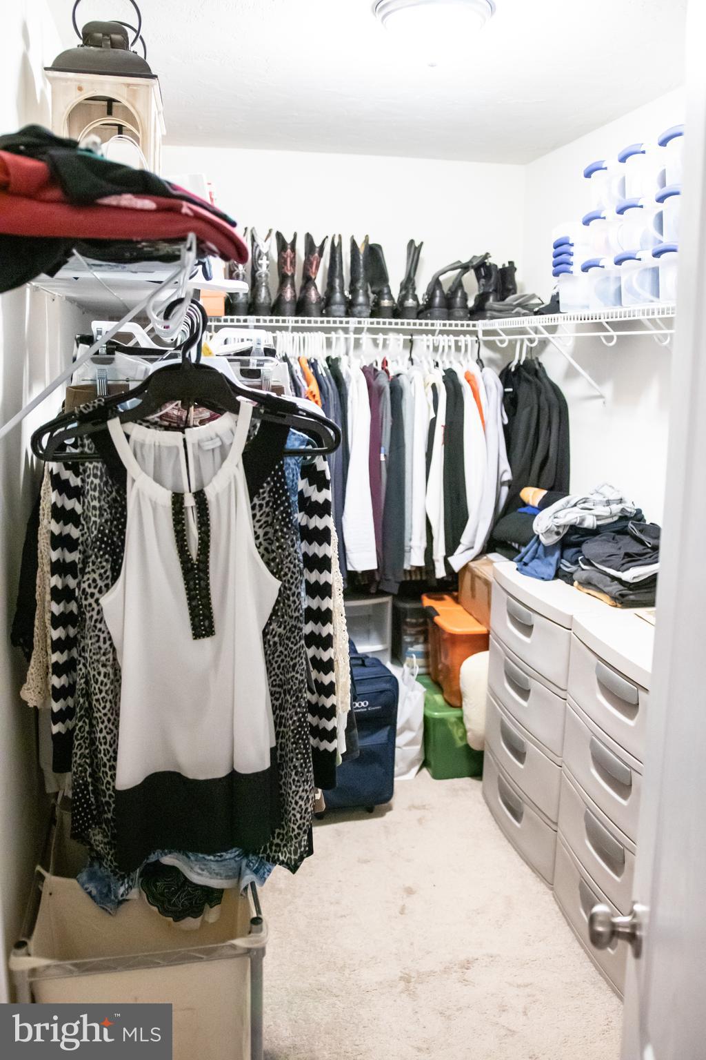 108 Vista Loop Hanover, PA 17331 - Photo 20 of 31 Master walk-in closet