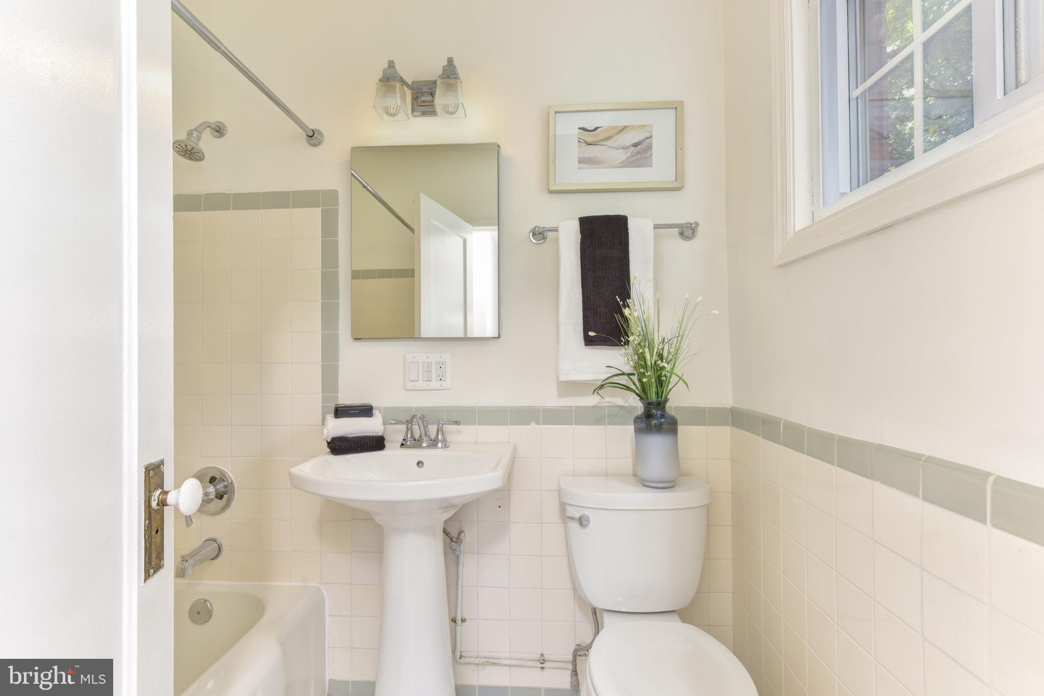 1631 Preston Road Alexandria, VA 22302 - Photo 15 of 26 Gallery Image 15