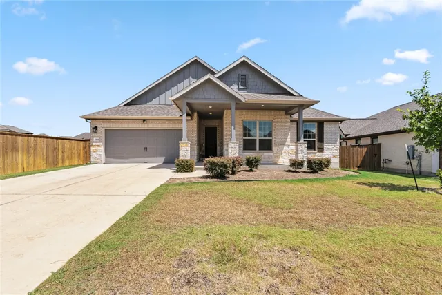 $2,750 | 788 Cold Riv Run, Kyle, TX 78640