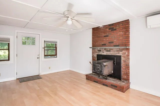 $390,000 | 108 Linden Street, Exeter, NH 03833