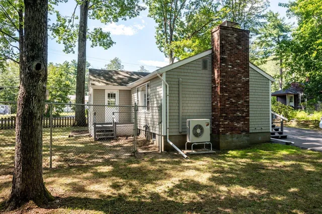 $390,000 | 108 Linden Street, Exeter, NH 03833