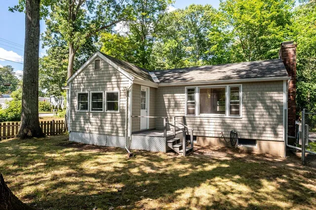 $390,000 | 108 Linden Street, Exeter, NH 03833