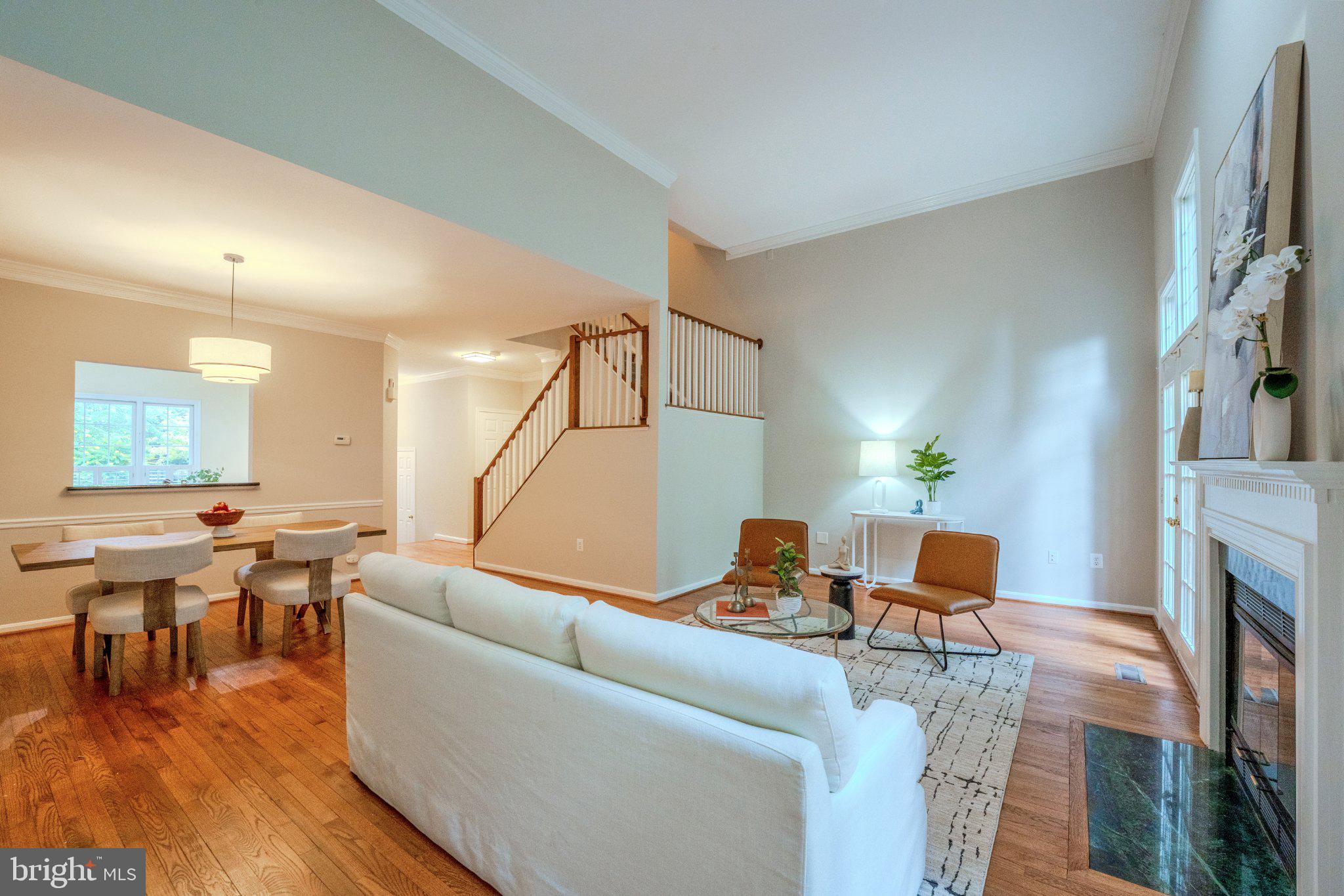 1213 Weatherstone Court Reston, VA 20194 - Photo 7 of 52 Gallery Image 7