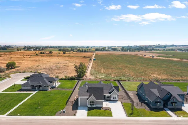 $1,044,500 | 7283 East Red Kite Street, Nampa, ID 83686