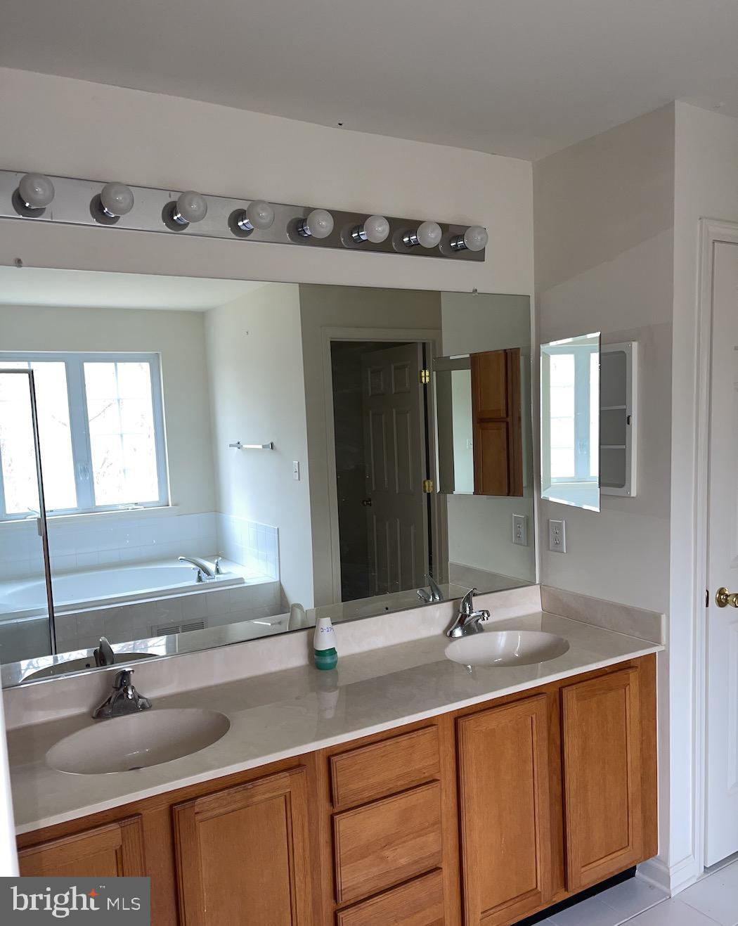 25 Homestead Drive Pemberton, NJ 08068 - Photo 13 of 42