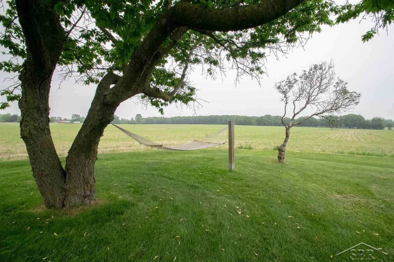 10985 South Mission Road Shepherd, MI 48883 - Photo 28 of 34