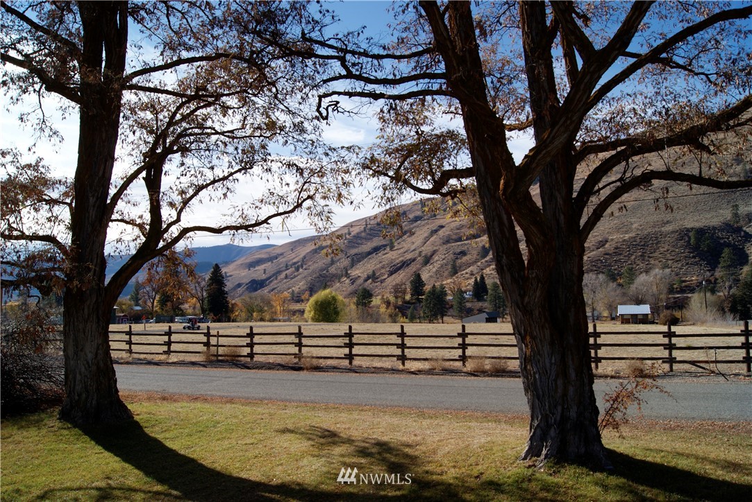 44 Ross Road Twisp, WA 98856 - Photo 2 of 25 Gallery Image 2