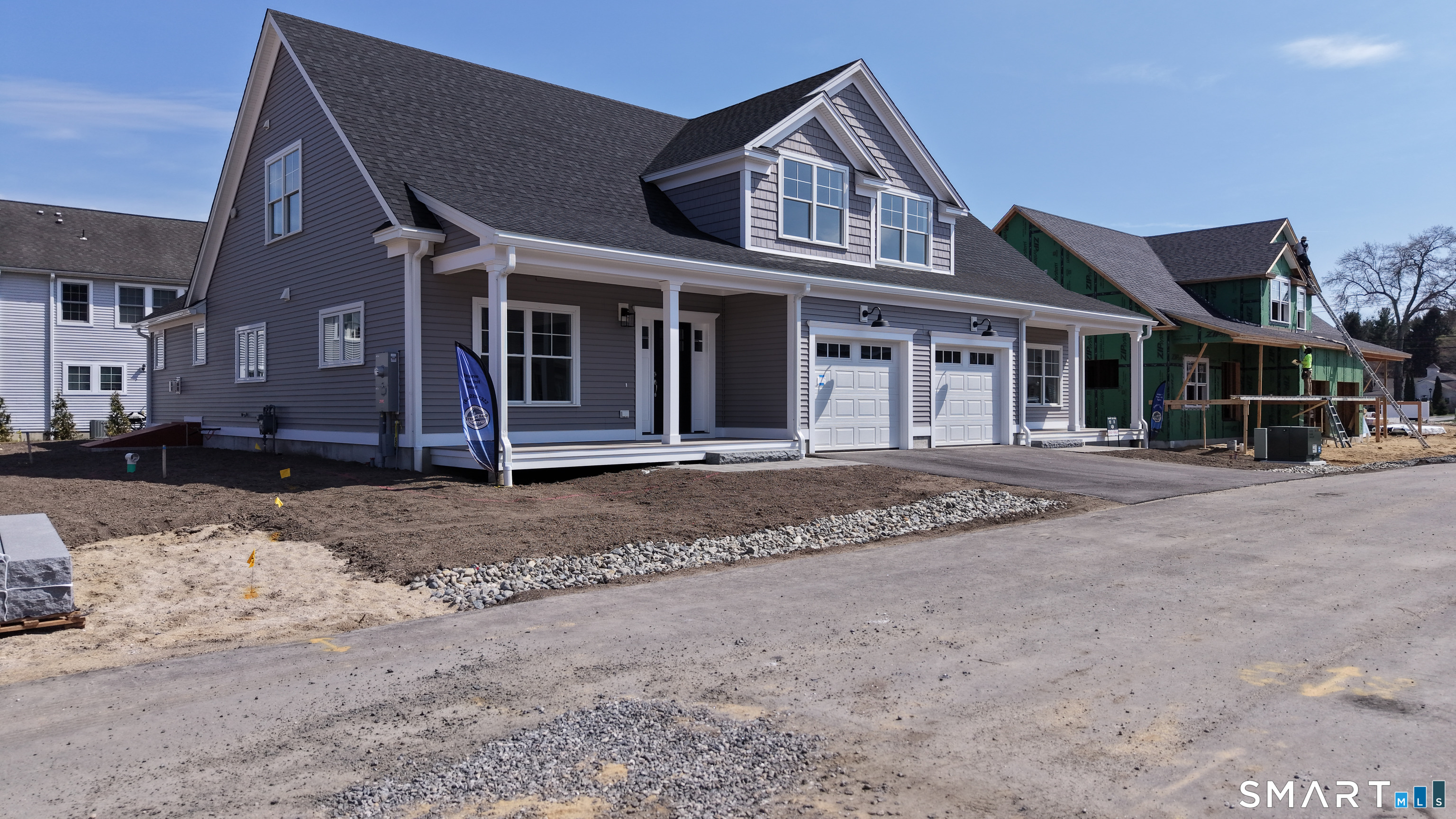 151-153 East Main Street, Unit 24 Clinton, CT 06413 - Photo 26 of 33 a front view of a house