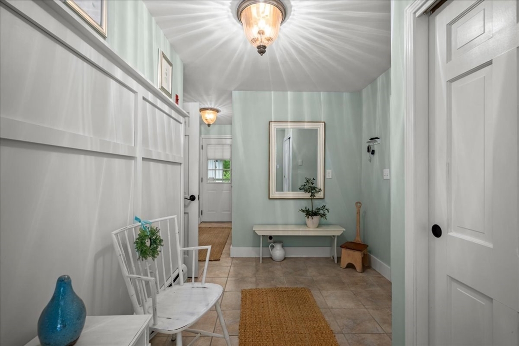 93 Stiles Road Boylston, MA 01505 - Photo 3 of 42 Gallery Image 3