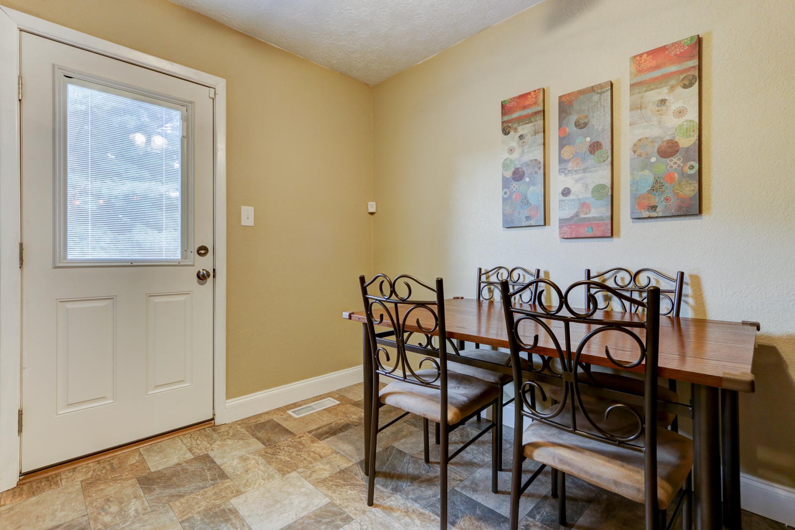 1113 Fowler Lane Clinton, TN 37716 - Photo 13 of 25 Gallery Image 13
