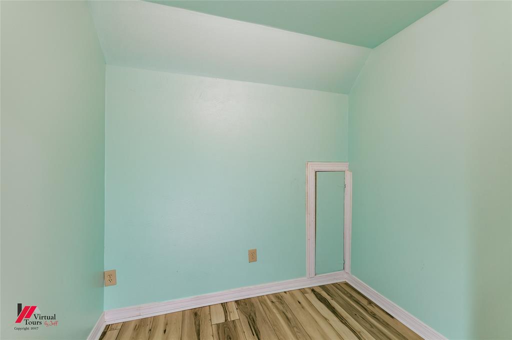 4236 Highway 527 Haughton, LA 71037 - Photo 25 of 38 a view of a small space