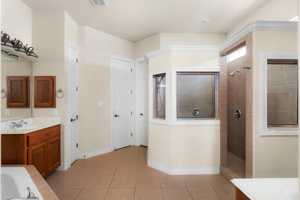 $1,298,750 | 10901 Doswell Cove, Austin, TX 78739