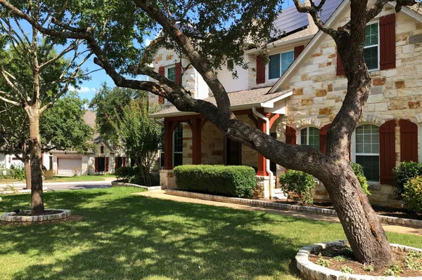 $1,298,750 | 10901 Doswell Cove, Austin, TX 78739