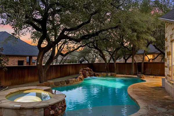 $1,298,750 | 10901 Doswell Cove, Austin, TX 78739