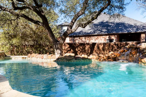 $1,298,750 | 10901 Doswell Cove, Austin, TX 78739