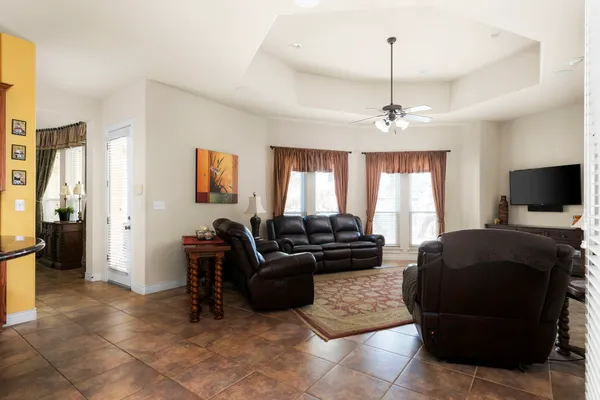 $1,298,750 | 10901 Doswell Cove, Austin, TX 78739