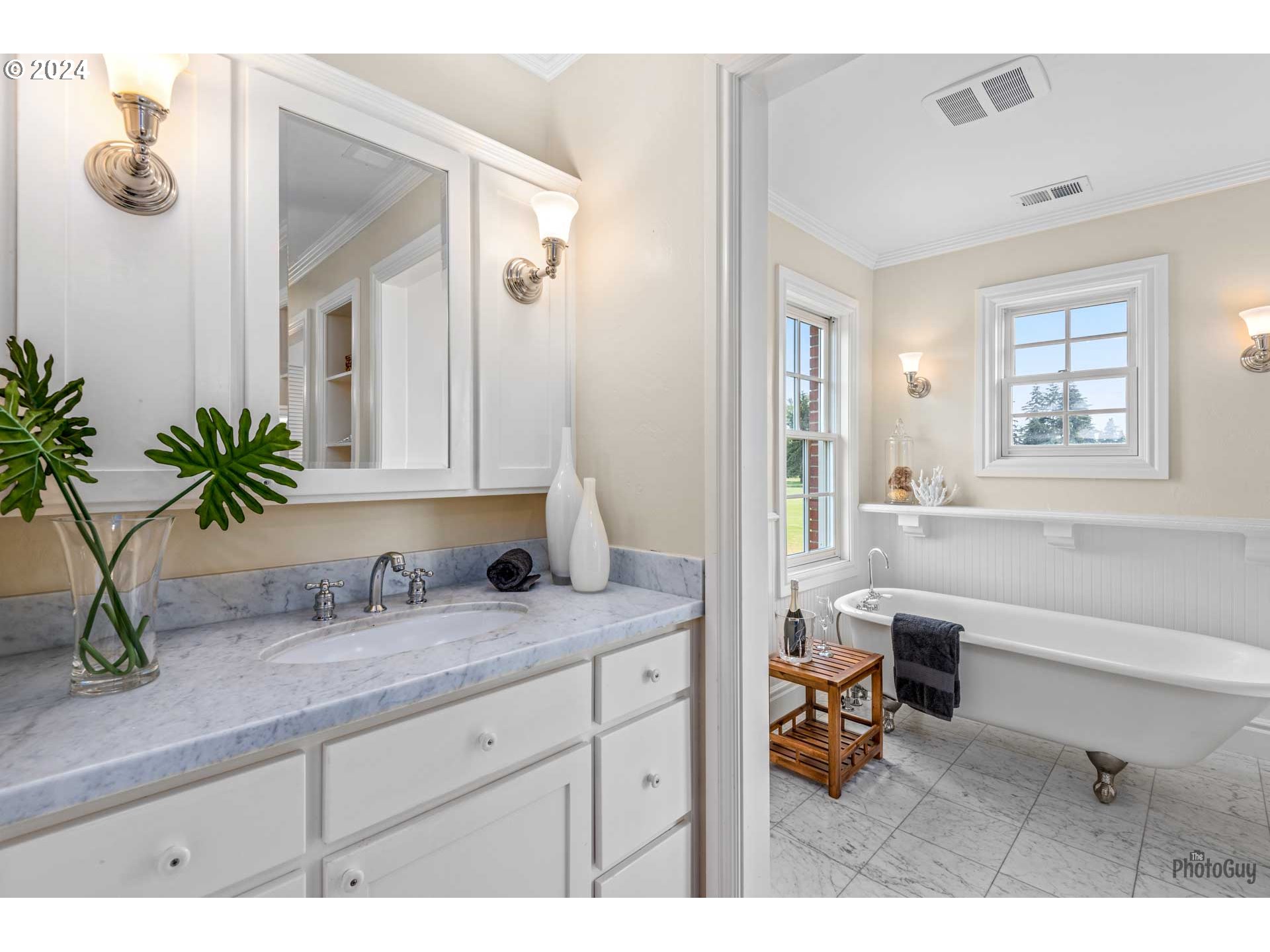 2788 Riverwalk Loop Eugene, OR 97401 - Photo 27 of 48 a bathroom with a sink double vanity granite and a mirror