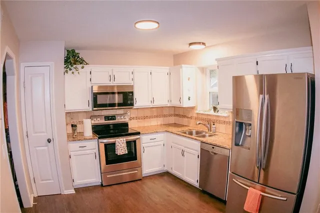 $306,000 | 4606 Ottawa Street, Kansas City, KS 66106