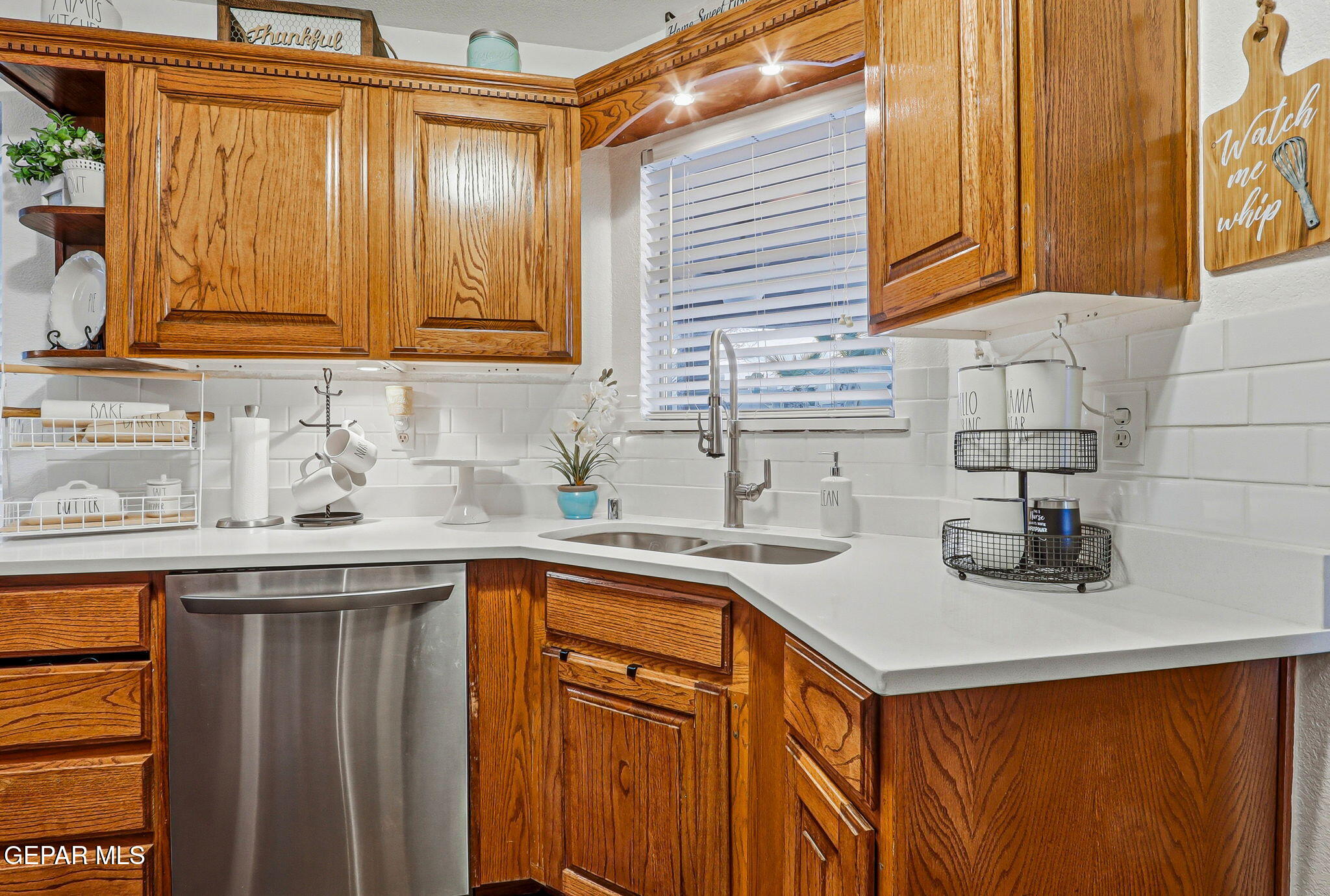 11982 Firefly Way El Paso, TX 79936 - Photo 13 of 62 62-web-or-mls-IMG_5815