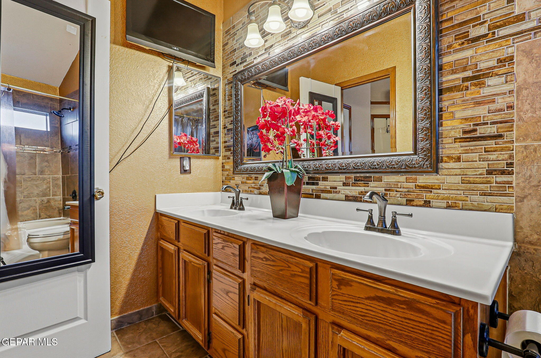 11982 Firefly Way El Paso, TX 79936 - Photo 32 of 62 47-web-or-mls-IMG_5689