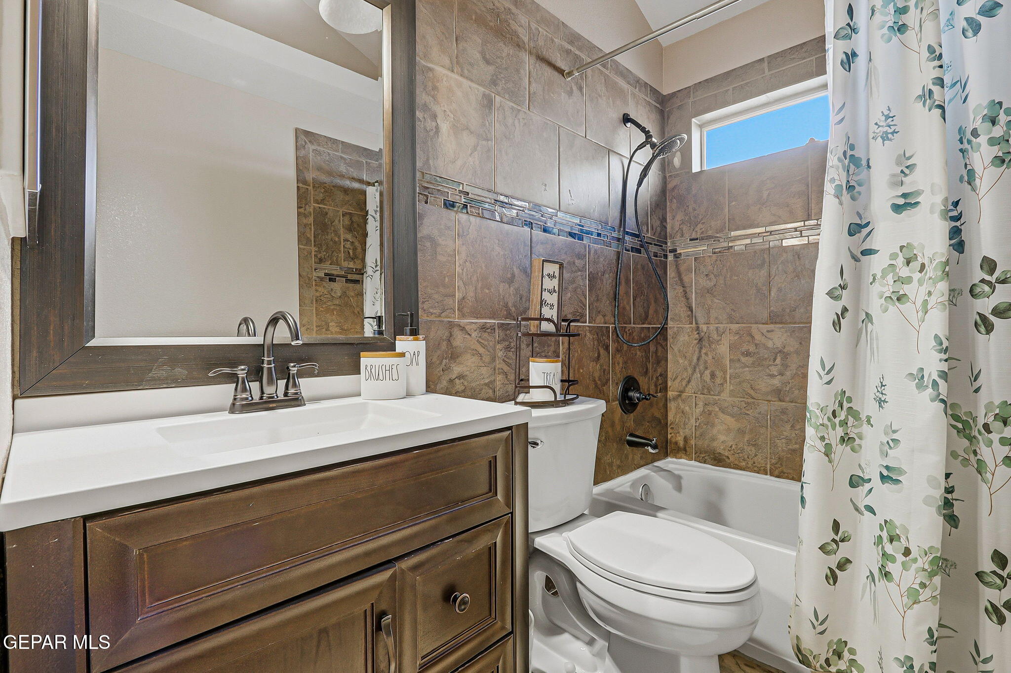 11982 Firefly Way El Paso, TX 79936 - Photo 40 of 62 48-web-or-mls-IMG_5703