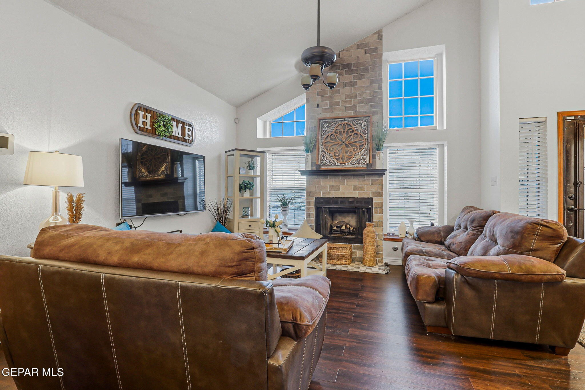 11982 Firefly Way El Paso, TX 79936 - Photo 7 of 62 58-web-or-mls-IMG_5787