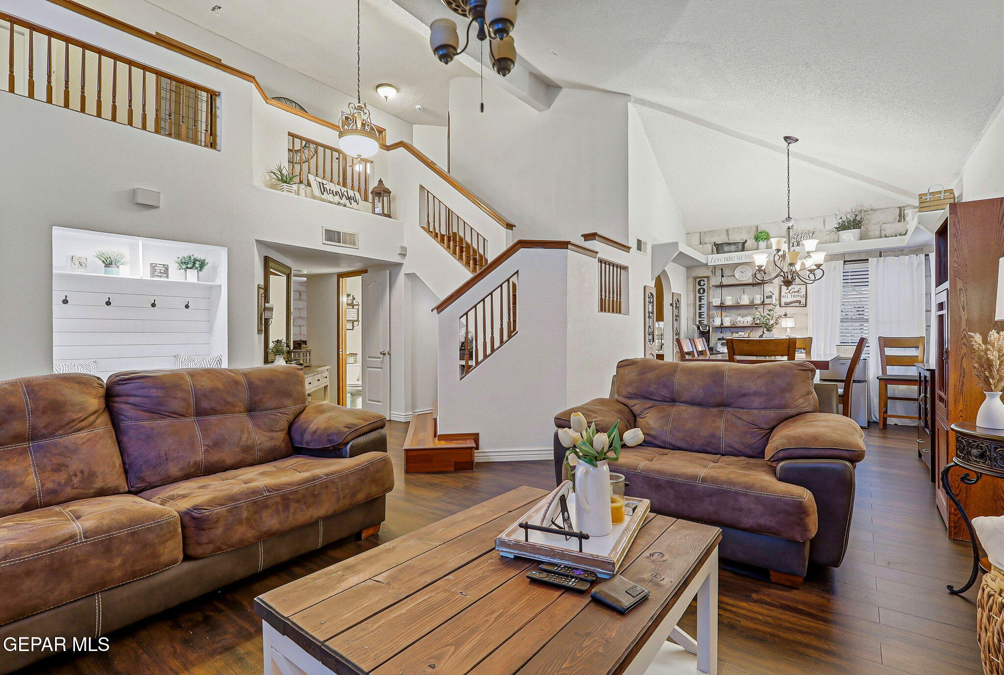 11982 Firefly Way El Paso, TX 79936 - Photo 9 of 62 77-web-or-mls-IMG_5934