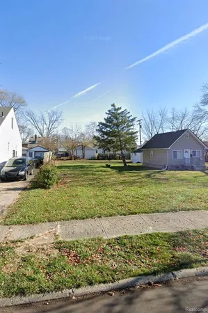 $15,999 | 6354 Stahelin Avenue, Detroit, MI 48228