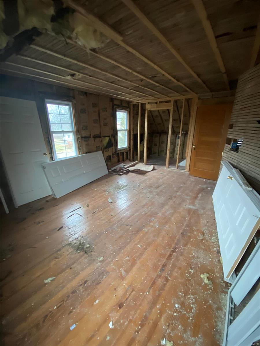 2812 Walton Road St. Louis, MO 63114 - Photo 13 of 26 Gallery Image 13
