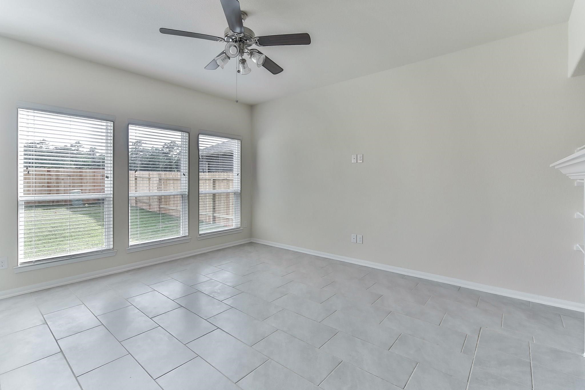 2310 Garden Square Path Spring, TX 77386 - Photo 5 of 24