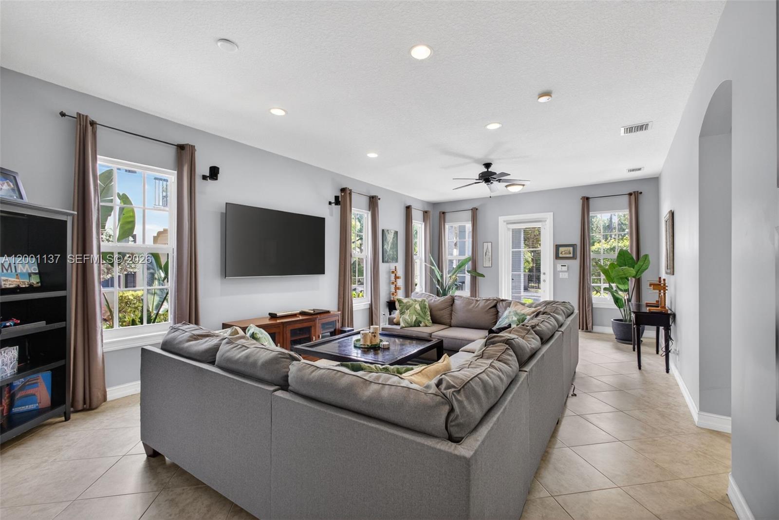184 West Bay Cedar Circle Jupiter, FL 33458 - Photo 11 of 58