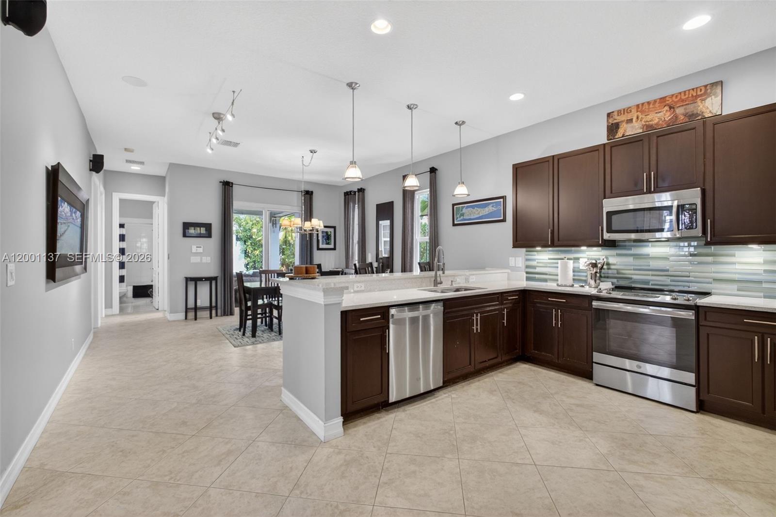 184 West Bay Cedar Circle Jupiter, FL 33458 - Photo 14 of 58