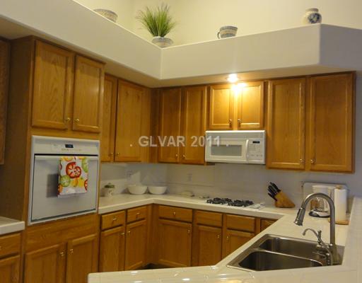 206 Chestnut Ridge Court Henderson, NV 89012 - Photo 8 of 19 Kitchen. Clean Clean Clean. A lot of Cabinets.