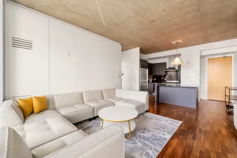 $3,600 | 600 North Fairbanks Court, Unit 3503, Chicago, IL 60611