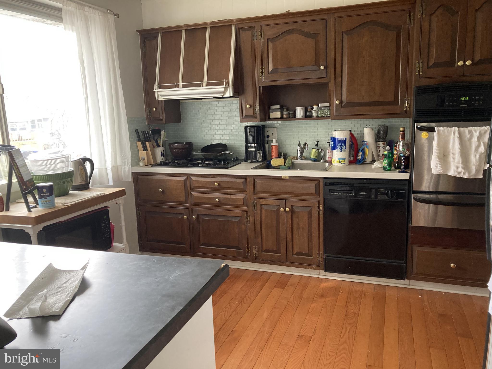 35 Sunnybrook Road Stratford, NJ 08084 - Photo 3 of 3
