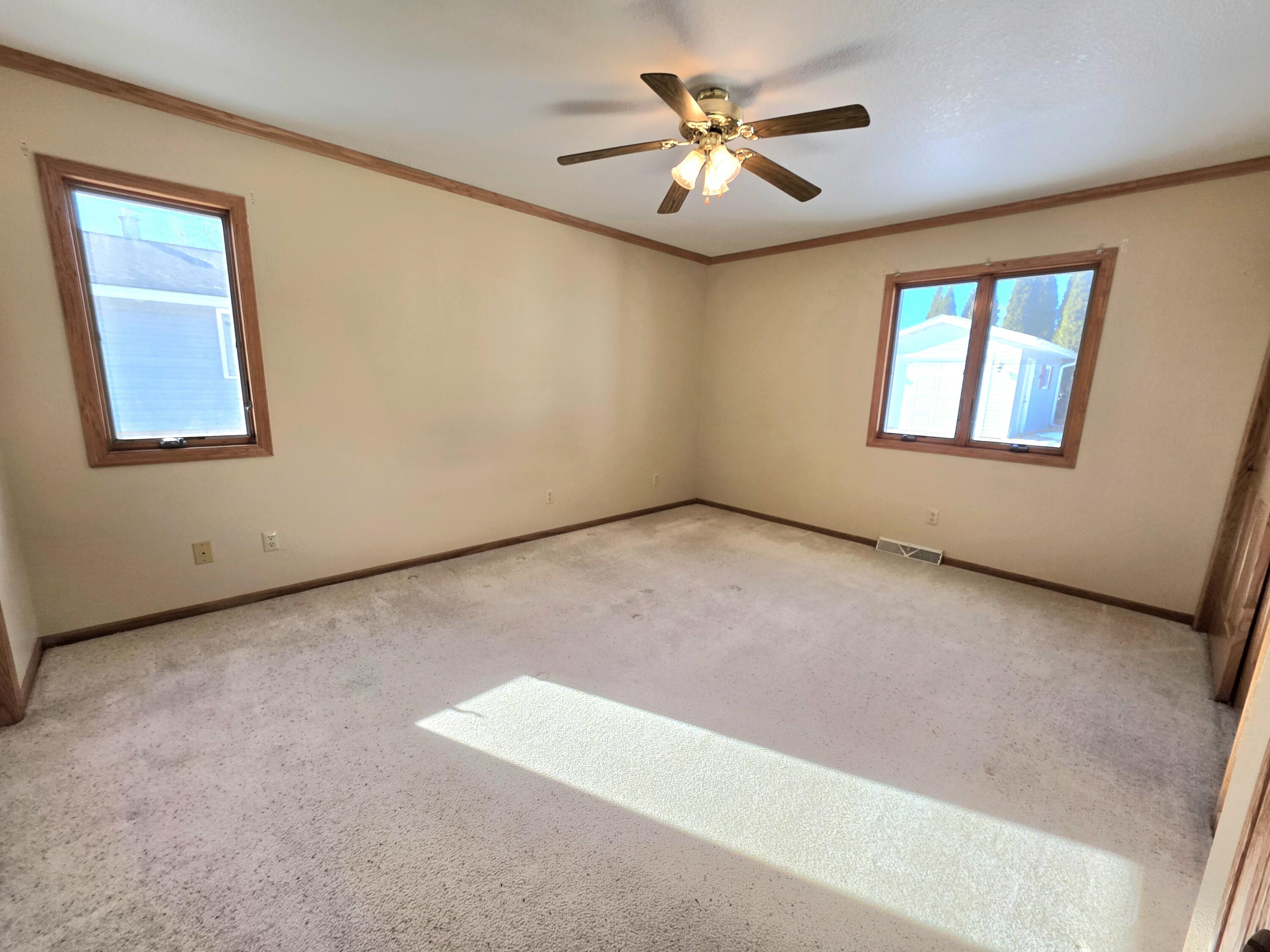 129 Chippewa Drive Sheboygan Falls, WI 53085 - Photo 17 of 43 Primary Bedroom