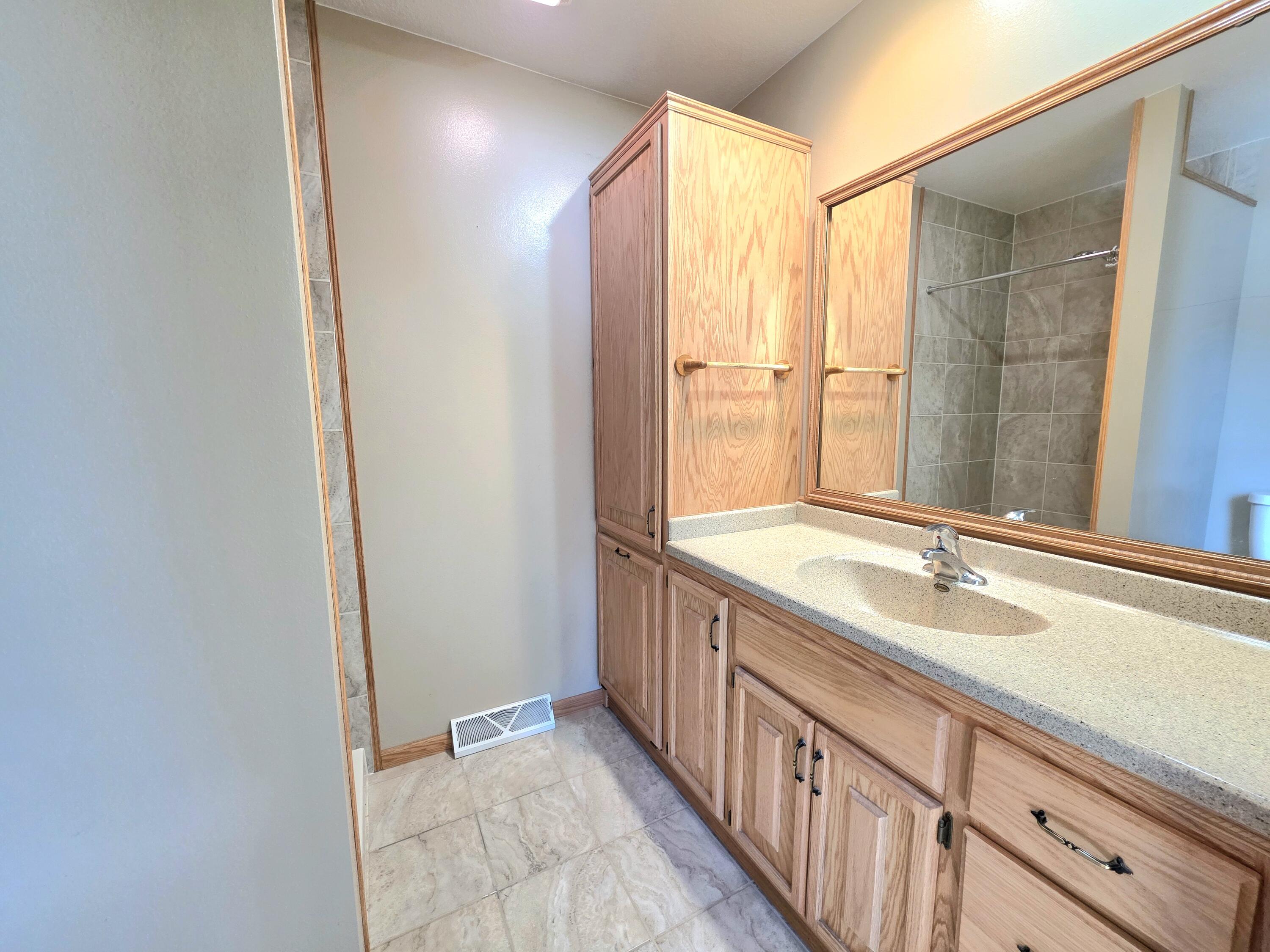 129 Chippewa Drive Sheboygan Falls, WI 53085 - Photo 19 of 43 Primary Bedroom